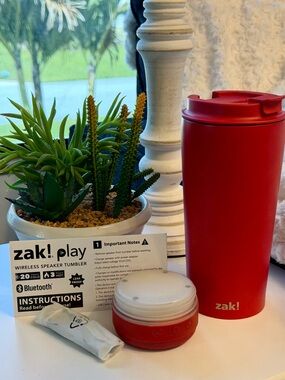 ZAK! Designs Stainless Steel Insulated Tumbler w/ Speaker & light show In Red